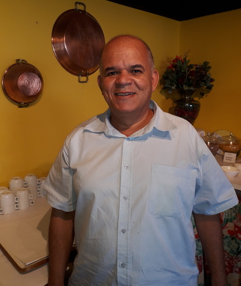 Dona Eva faz tainha em 4 versões no Guarujá (SP)