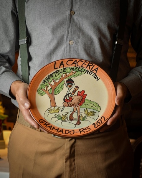 Avestruz Wellington é a Boa Lembrança do La Caceria 3 Foto Marcos Moreira