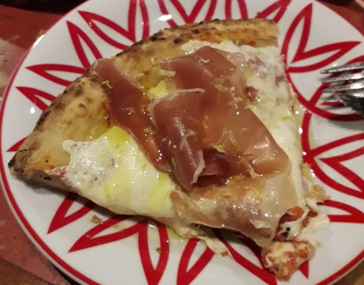 Domani Blu faz boas pizzas e bons pratos no centro Foto Claudio Schapochnik Que Gostoso 17