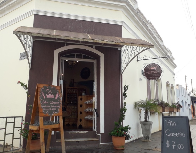 Danny Cakes faz ótimo cuscuz paulista em Pardinho Foto Claudio Schapochnik Que Gostoso 2