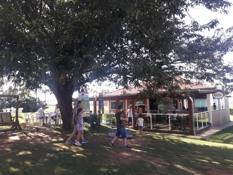 Pedra do Índio une natureza exuberante e ótimos salgados Foto Claudio Schapochnik Que Gostoso 22